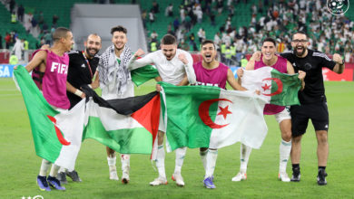 صورة العلم الفلسطيني حاضر في احتفالات اللاعبين