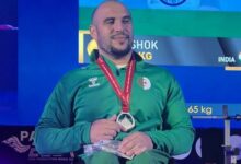 صورة  ميدالية فضية للجزائري حسين بالطير في كأس العالم للحمل بالقوة